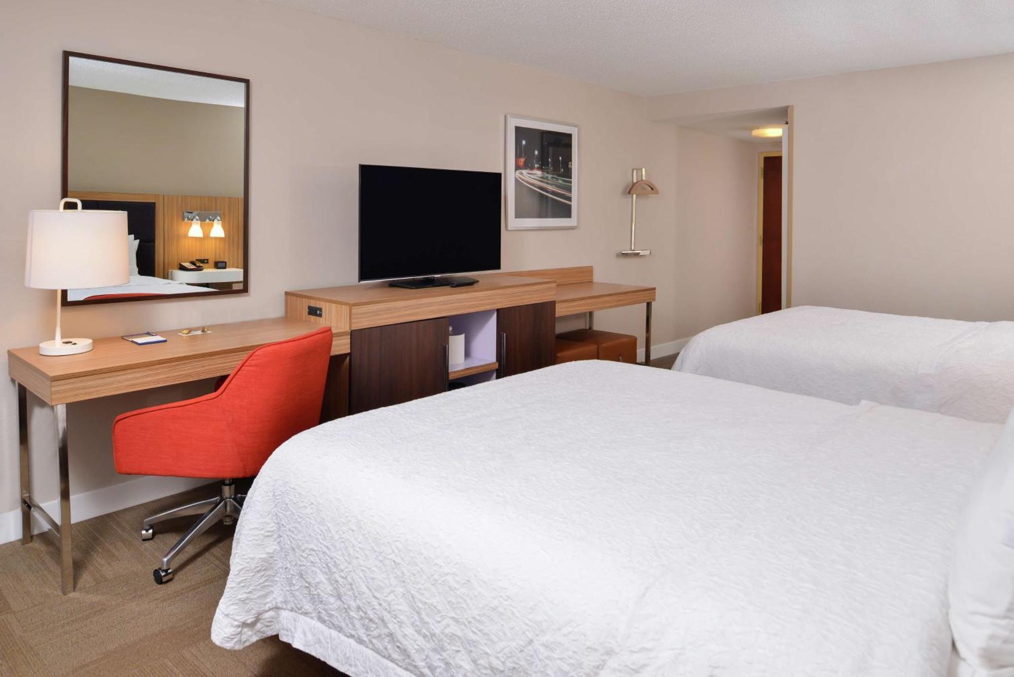 Hampton Inn Greensboro East / Mcleansville Bagian luar foto