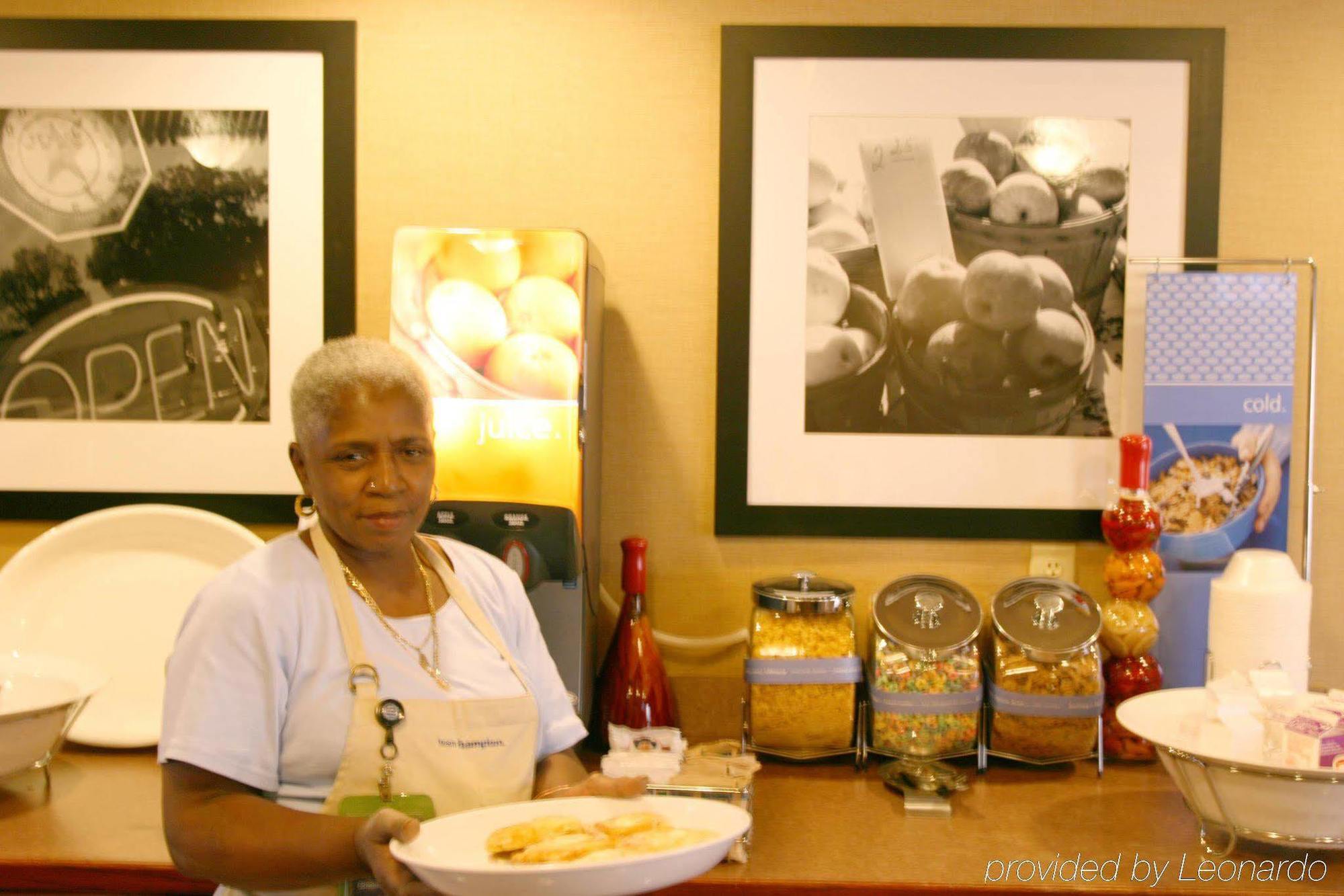 Hampton Inn Greensboro East / Mcleansville Restoran foto